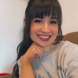 Meet your Posher, Delaney